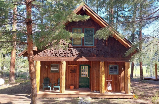 Aspen Lodge Cabin at Timberline Meadows in Mazama
