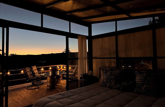 Aspen Valley Glass House with Views