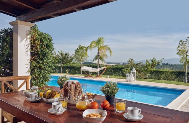 Astarte Villas - The Villa in Olive Grove