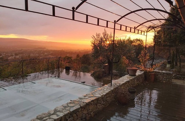 AT THE FOOT OFTHE GIANT OF PROVENCE-BEDOIN MAISON MON VENTOUX