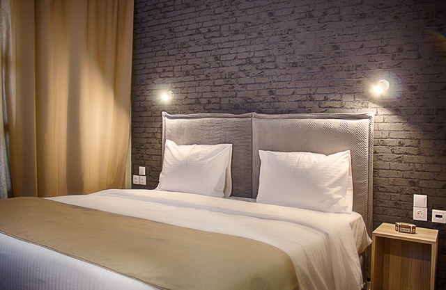 Athlos Hotel