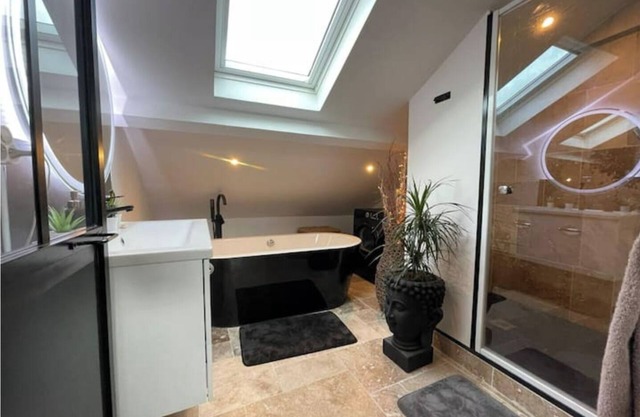 Attic studio with top-of-the-range amenities