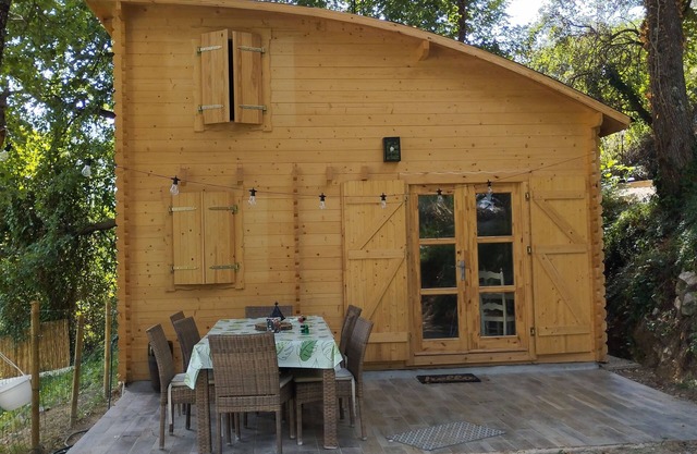 Atypical chalet rental
