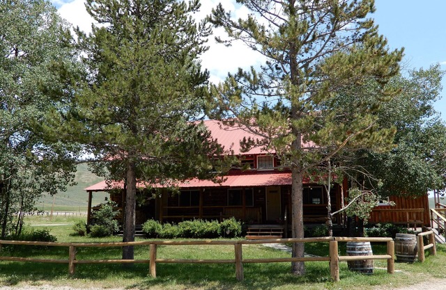 Authentic, charming Western Ranch