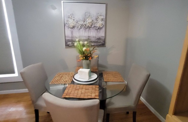 Awesome 2 bedroom in Shelby Park!
