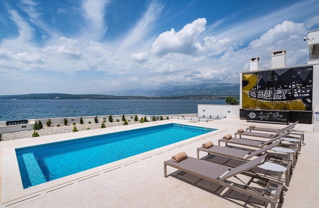 Awesome home in Novigrad with sauna