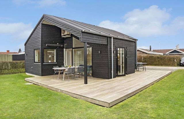 Awesome home in Otterup with WiFi