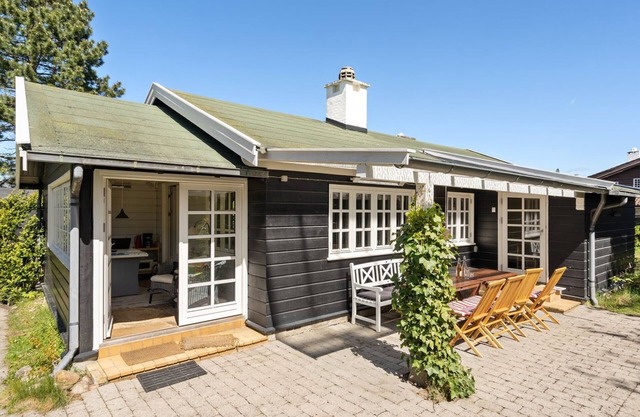 "Ayla" - 200m from the sea by Interhome