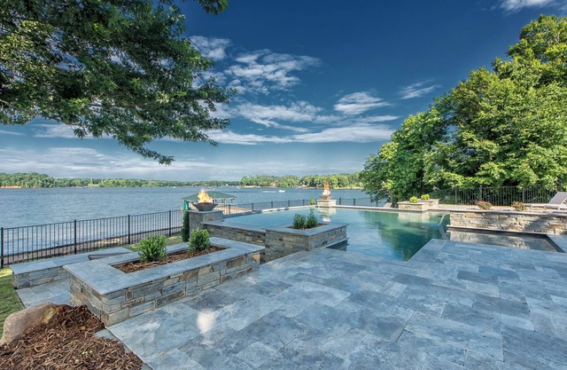 Azalea Retreat by AvantStay | Sleeps 34 & Pool