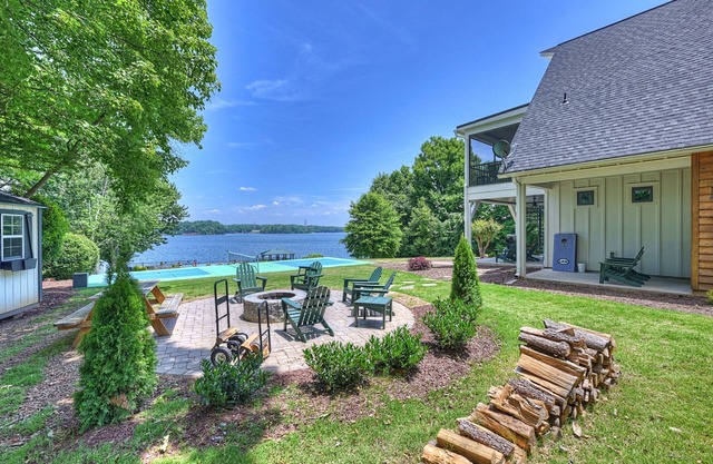 Azalea Retreat - The Cottage by AvantStay | Pool