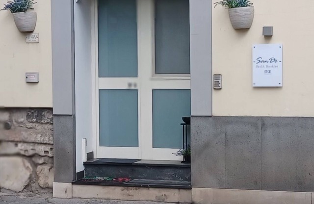B&B Sandè Nola via Merliano 49 2 double rooms private bathroom exclusiv