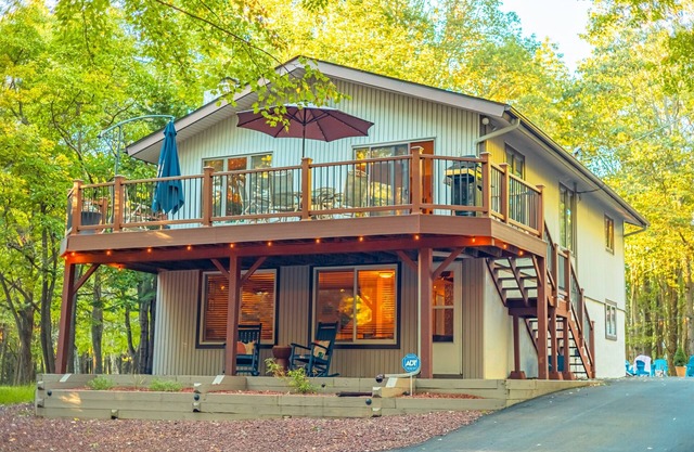 B.E.S.T Game Room/Lake Access/Fire Pit/Beach