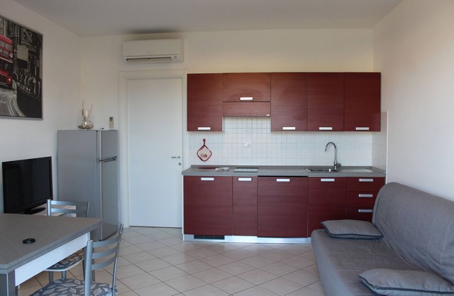 BEAUTIFUL APARTMENT IN COTTAGE, LOCATED IN BEAUTIFUL LOCATION