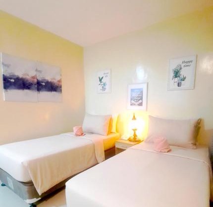 B&J Guesthouse and Tours