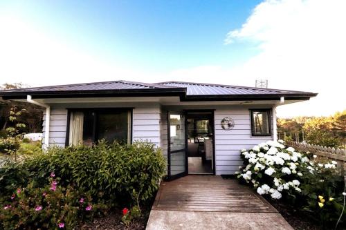 Baba's Place - Country lifestyle Entire house in West Auckland