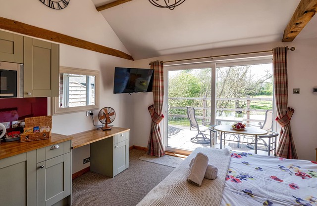Baileys Farm - ROOM 2 (Double or Twin)