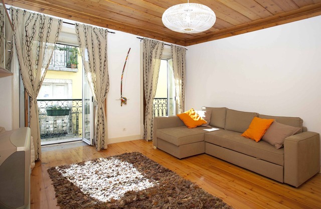 Bairro Alto/Chiado! Trendy 4 people Apartment!