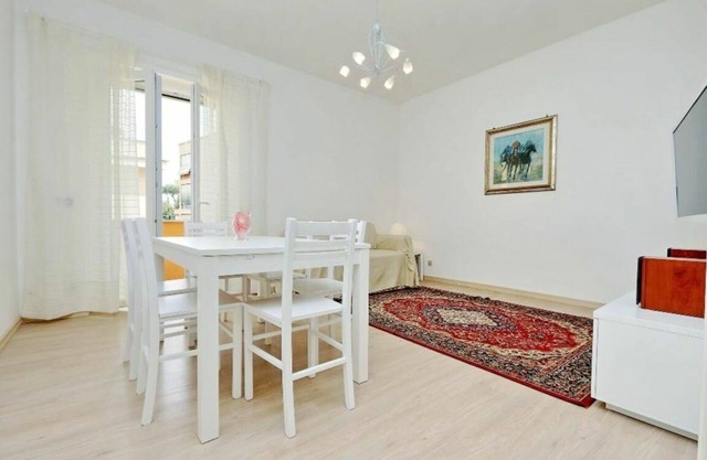 Balestra, Bright 2 Br Apartment By Halldis