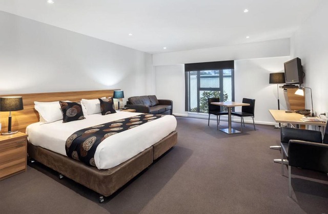 Ballarat Suites