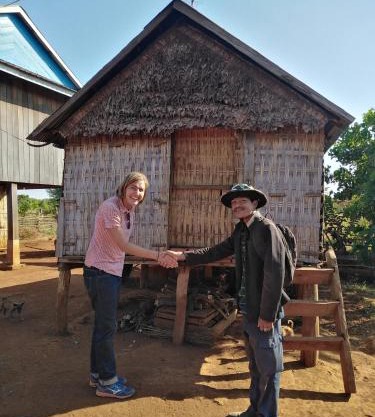 Banlung reggae bar homestay& SonaTrekking Tours
