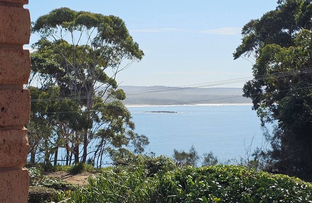 Bannister Retreat Mollymook Beach - The Perfect Getaway!