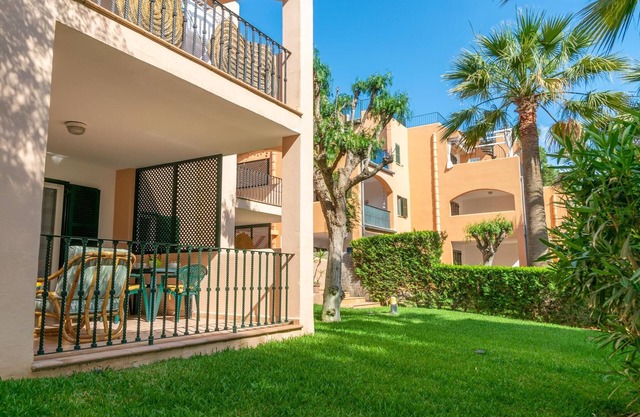 Barca Trencada - Apartment In Es Cap Des Moro