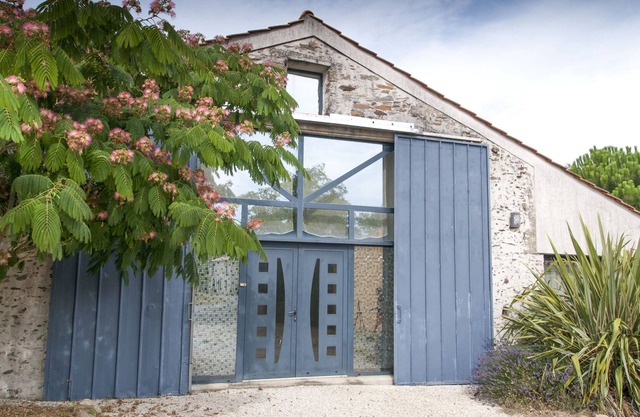 Barn for 8 people 15 km from the sea