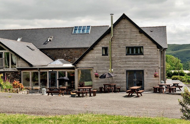 Barn in Wales with Swim Spa & Scenic Views