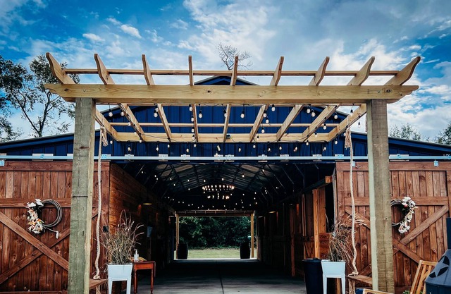 Barn Venue apartment with kids games, fire pits, and animal feeding.