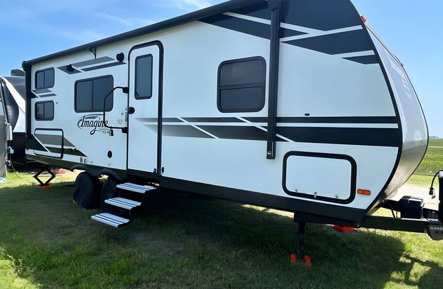 Bayside Retreat –Imagine XLS Bumper Pull - Sleeps 6