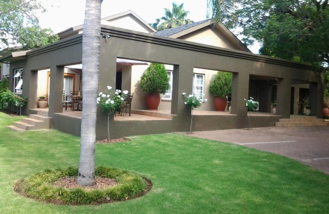 Bayswater Lodge