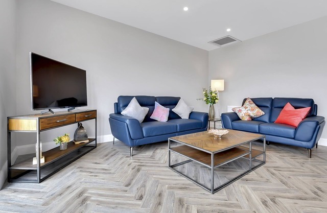 Bayview Downings- Luxury 3 Bedroom First Floor Apt