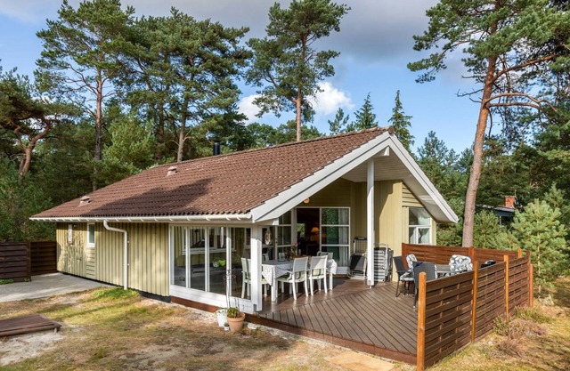 "Bea" - 300m from the sea by Interhome