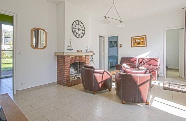 Beautiful holiday home in Aure sur Mer with garden