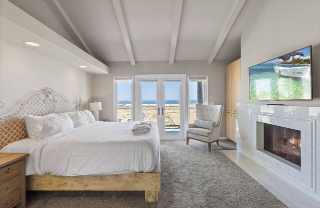 Beach Break by AvantStay | Oceanfront, View, Patio