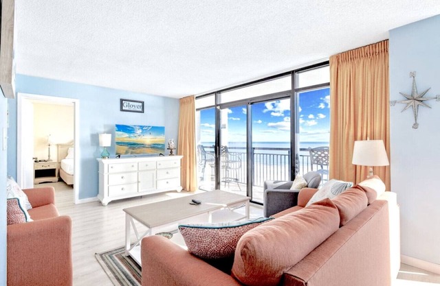 Beach Cove Resort 405