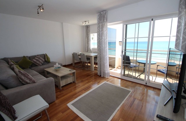 Beach Front Luxury Apartment With Parking