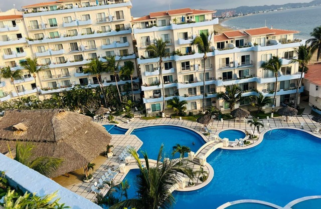 BEACH FRONT OCEAN FRONT VILLA IN MANZANILLO COLIMA