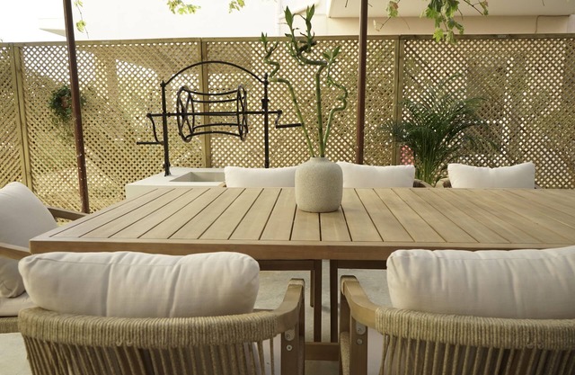 Beach House close to city center, old port and old town of Chania. Pet-Friendly!
