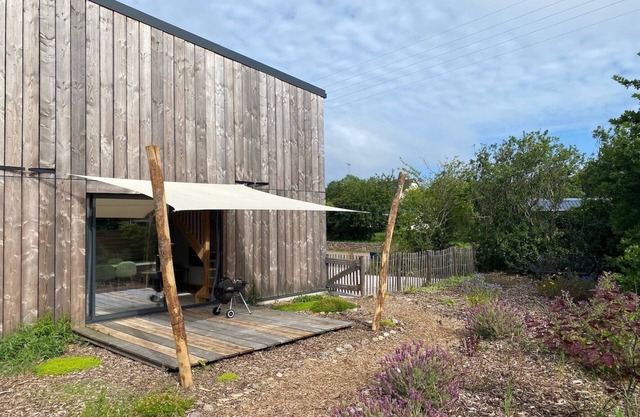 Beach & Nature: Sustainable house close to sea and nature