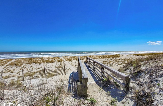 Beachcomber – Small Space, Big Paradise
