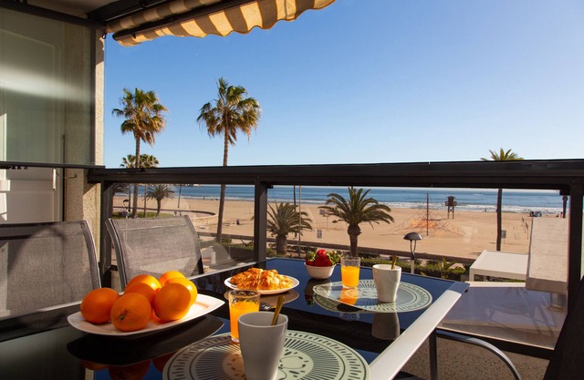 Beachfront apartment Cullera Espacio