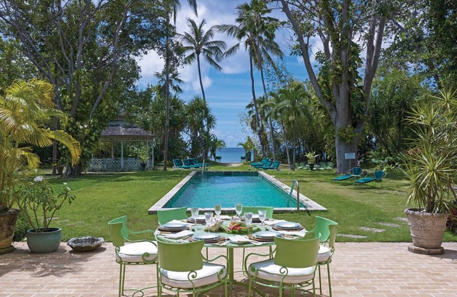 Beachfront Bliss Getaway - Nelson Gay (5 bed)