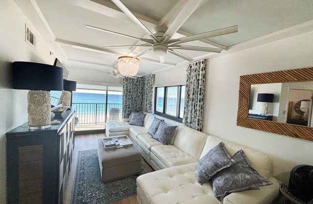 🏝️Beachfront-Gulf View-Balcony-Pool-2BR Sundunes 144