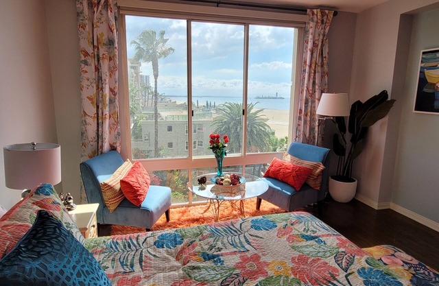 Beachfront Lux Condo