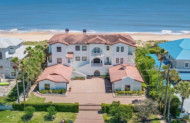 Beachfront Paradise | Casa de la Playa