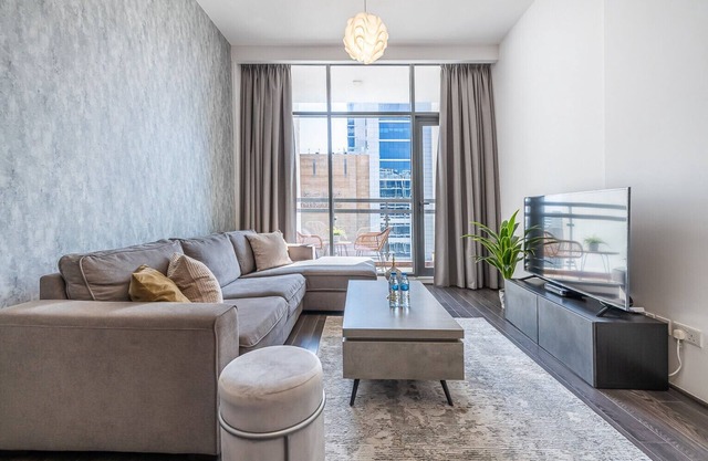 Beautiful 1Bedroom Apartment /J8