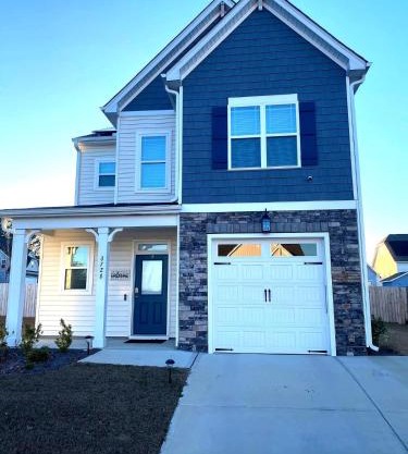 Beautiful 3 bedroom house