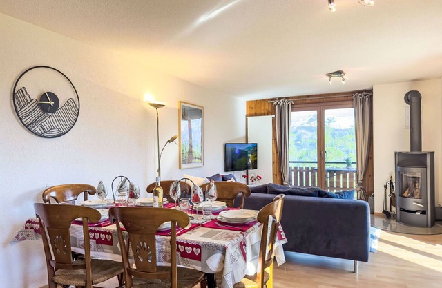Beautiful apartment for 6 people with WIFI, TV and balcony