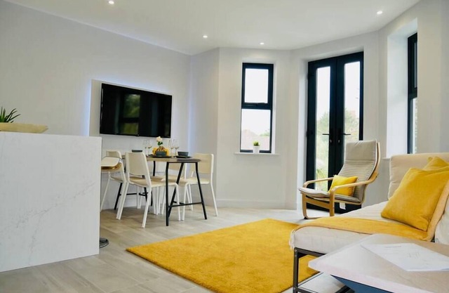 ⭐ Beautiful Apartment Near the BEACH +Netflix